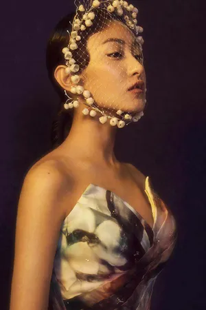 朱圣祎妩媚复古时尚写真大片_3
