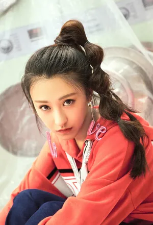 朱圣祎时髦写真图片_3