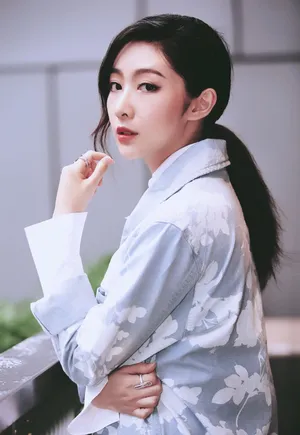 钟祺写真图片