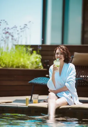 程莉莎泳装照图片_5