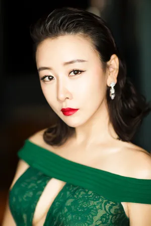 毛俊杰复古性感写真图片