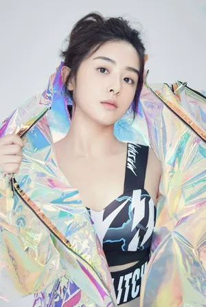 张含韵时尚百变风格时尚写真图片_5