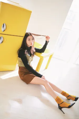 兰陵王妃张含韵时尚杂志写真图片_2