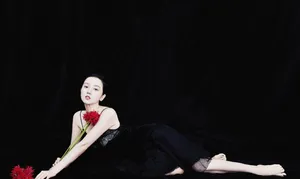 陈小纭优雅妩媚时尚写真图片_1