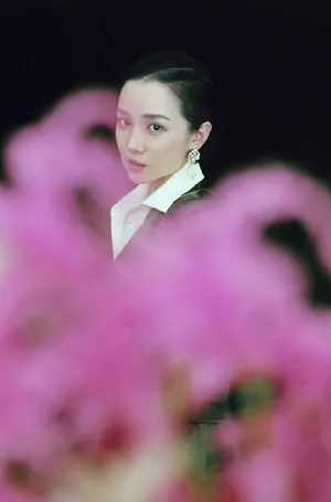 陈小纭优雅妩媚时尚写真图片_5