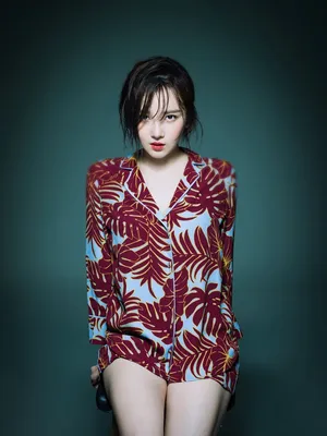 陈小纭时尚性感写真图片_6
