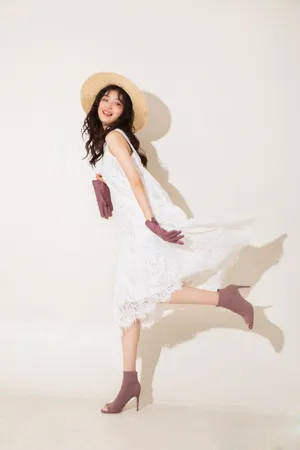 孙千甜美清纯写真图片