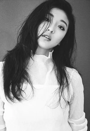 演员孙千时尚诱人写真图片_1