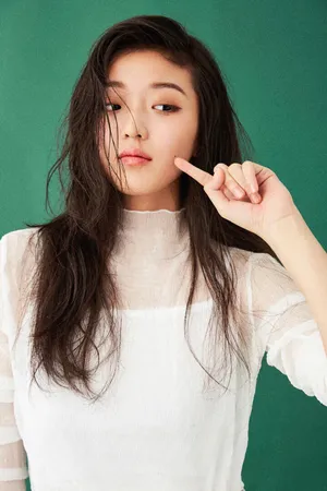 演员孙千时尚诱人写真图片_5