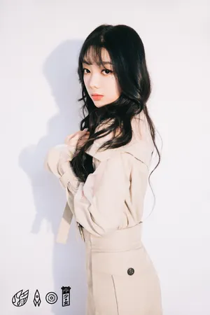 火箭少女101性感活动写真图片_8