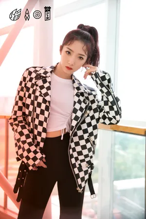 火箭少女101超新星全运会合体写真图片
