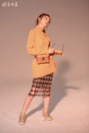 火箭少女101傅菁写真花絮图片_1