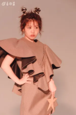 火箭少女101赖美云写真花絮图片_2