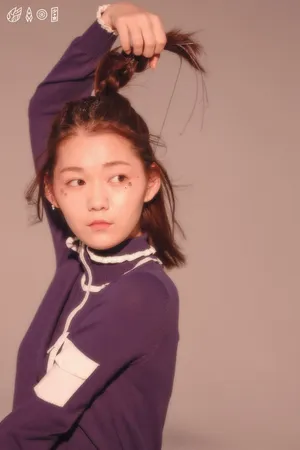 火箭少女101段奥娟写真花絮图片