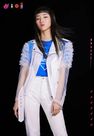 火箭少女101《中国音乐公告牌》海报图片_5