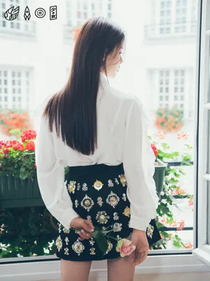 火箭少女101杨超越巴黎时装周图片_5