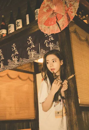 火箭少女101紫宁“深夜食堂”唯美日系写真图片_2