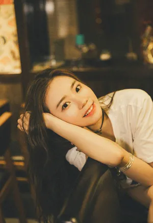 火箭少女101紫宁“深夜食堂”唯美日系写真图片_5