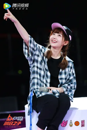 火箭少女101《明日之子》彩排照_3
