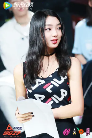 火箭少女101《明日之子》彩排照_5