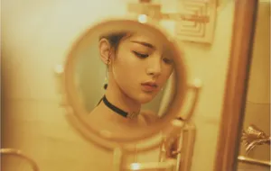 火箭少女101杨超越高冷宫廷风写真图片_5