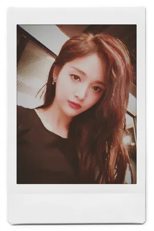 火箭少女101吴宣仪性感自拍照图片_2