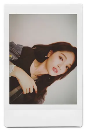火箭少女101吴宣仪性感自拍照图片_4
