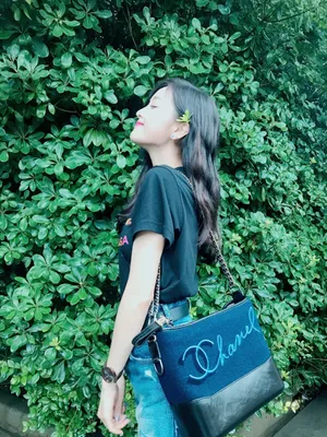 火箭少女101吴宣仪图片_1
