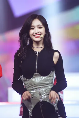 火箭少女101成员图片_2