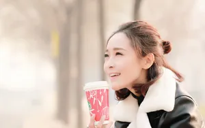 李曼机车风皮衣写真图片_5
