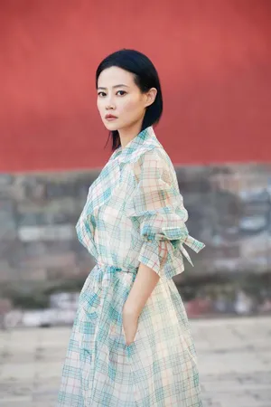 谭卓时尚性感写真图片_3