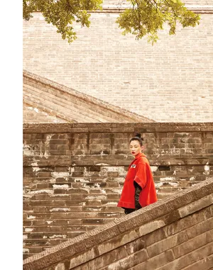谭卓故宫性感写真图片_4