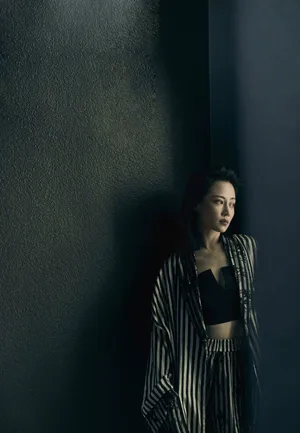 谭卓性感女人味杂志大片写真图片_1
