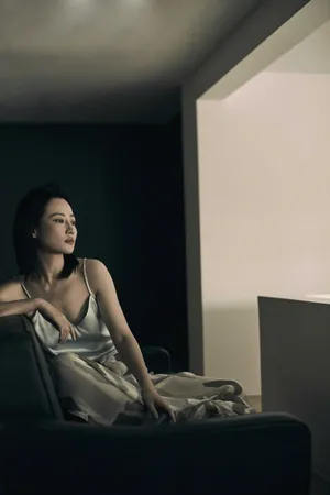谭卓性感女人味杂志大片写真图片_4