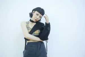 吴莫愁酷帅个性写真图片_1