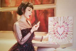 吴莫愁雅诗兰黛活动照图片