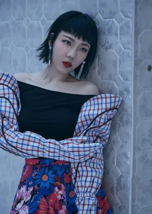 吴莫愁性感写真图片_1