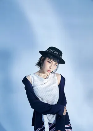 吴莫愁性感写真图片_8