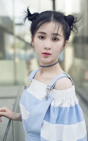 刘颖伦早秋可爱俏皮写真图片_4