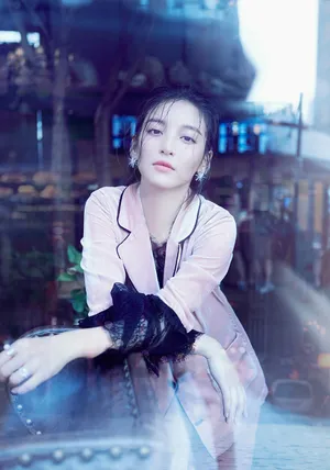 尤靖茹魅力百变时尚写真图片