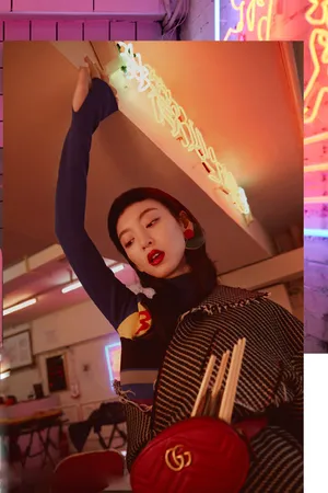 尤靖茹复古风个性写真高清图片