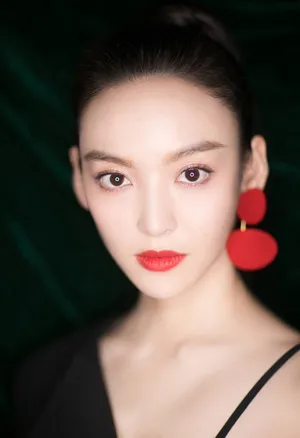 尤靖茹性感迷人活动照高清图片_3