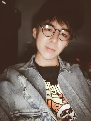 摩登兄弟刘宇宁生活照_4