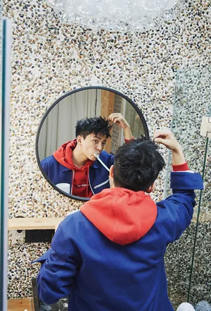 吴俊余阳光帅气时尚写真图片_5