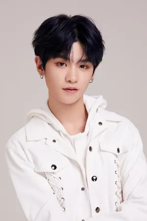 李权哲朱正廷黄新淳黄明昊Justin高清图片_3