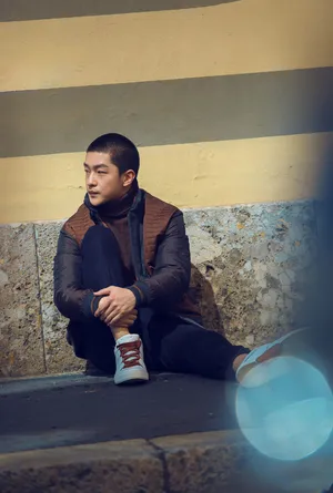 屈楚萧时尚街拍图片_3