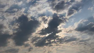 暴雨前的乌云密布图片_3