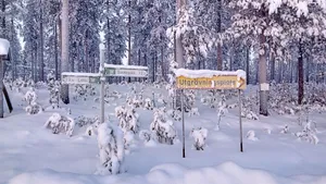 拉普兰德冬季冰雪风景图片_10