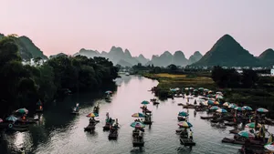 广西桂林山水风景图片_3