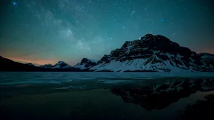 唯美的星空风景图片_15